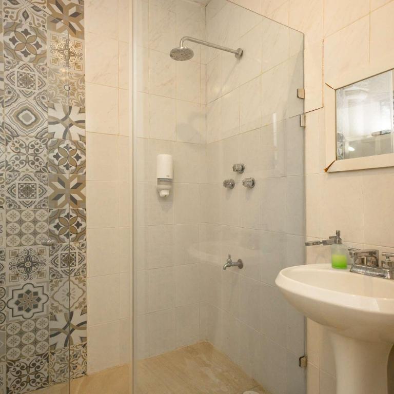 Casa Amplia, 7 Hab con Alberca, Gym y Terraza - Vacation Home - 62