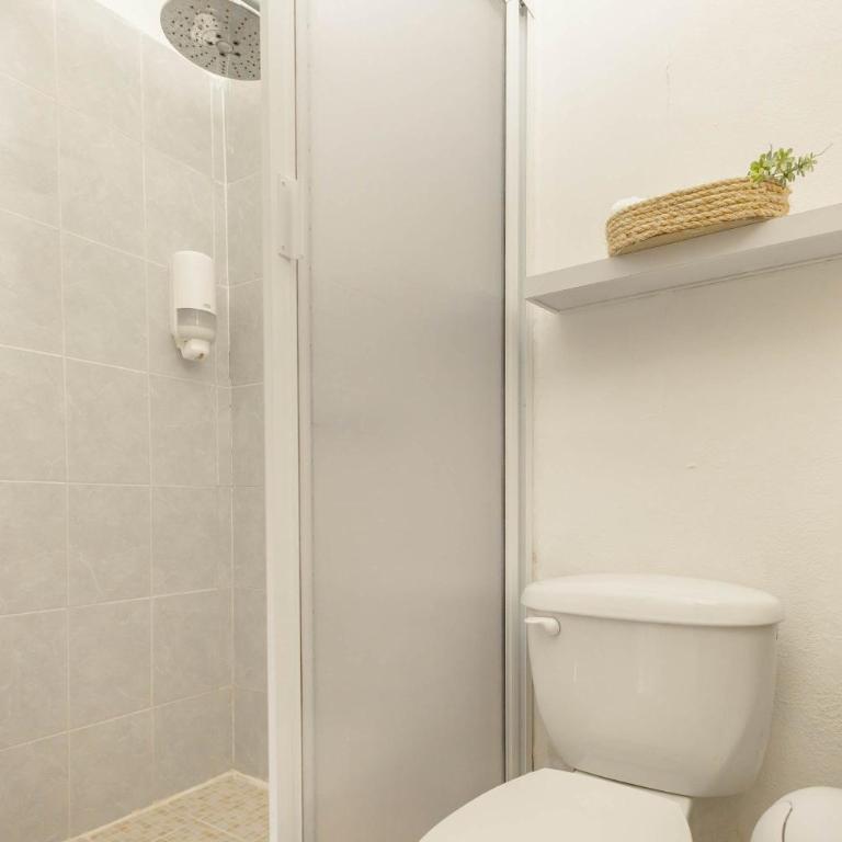 Casa Amplia, 7 Hab con Alberca, Gym y Terraza - Vacation Home - 69
