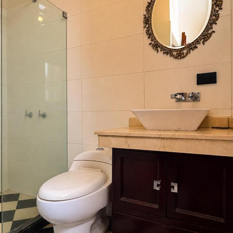  - Room #1715535901 - 30