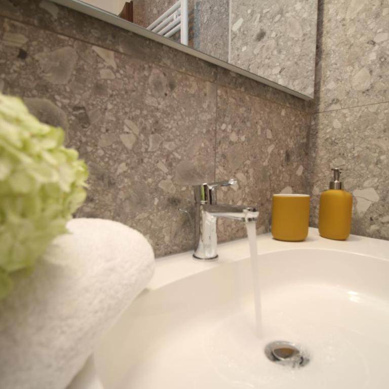 Il nido di Nella - Three-Bedroom Apartment - 35