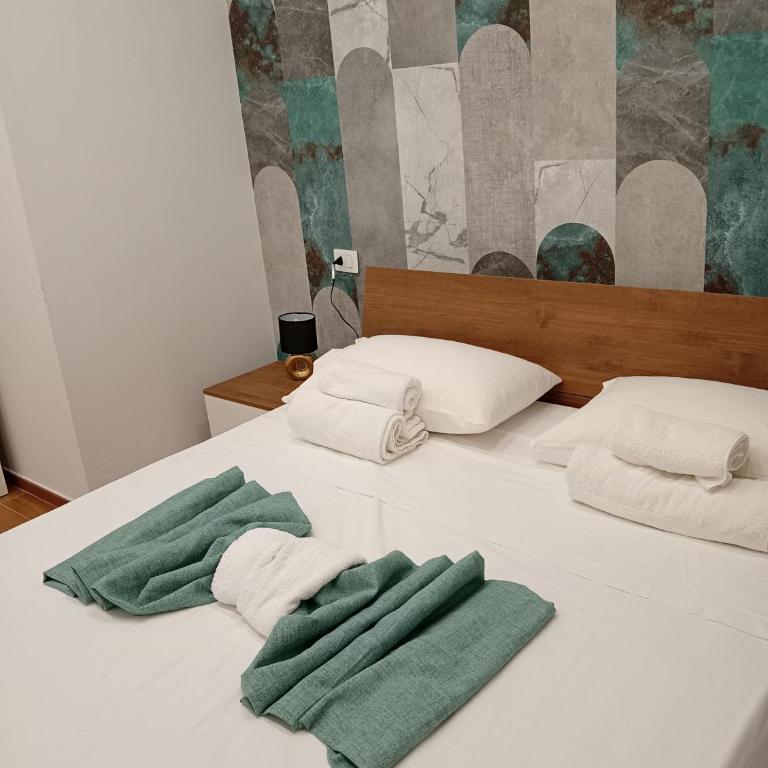 Civico92Salerno - Doppelzimmer mit eigenem Bad - 6