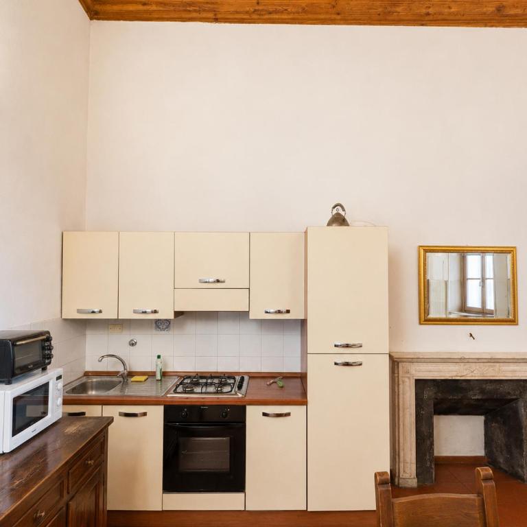 A stone's throw from the Duomo - Appartamento con 2 Camere da Letto - 3