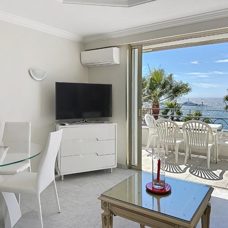 One bedroom apartment with beautiful sea view - Appartement 1 Chambre avec Balcon et Vue sur Mer - 9