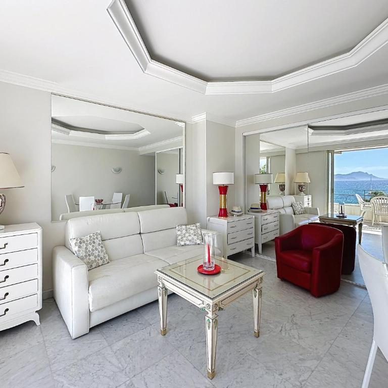 One bedroom apartment with beautiful sea view - Appartement 1 Chambre avec Balcon et Vue sur Mer - 6