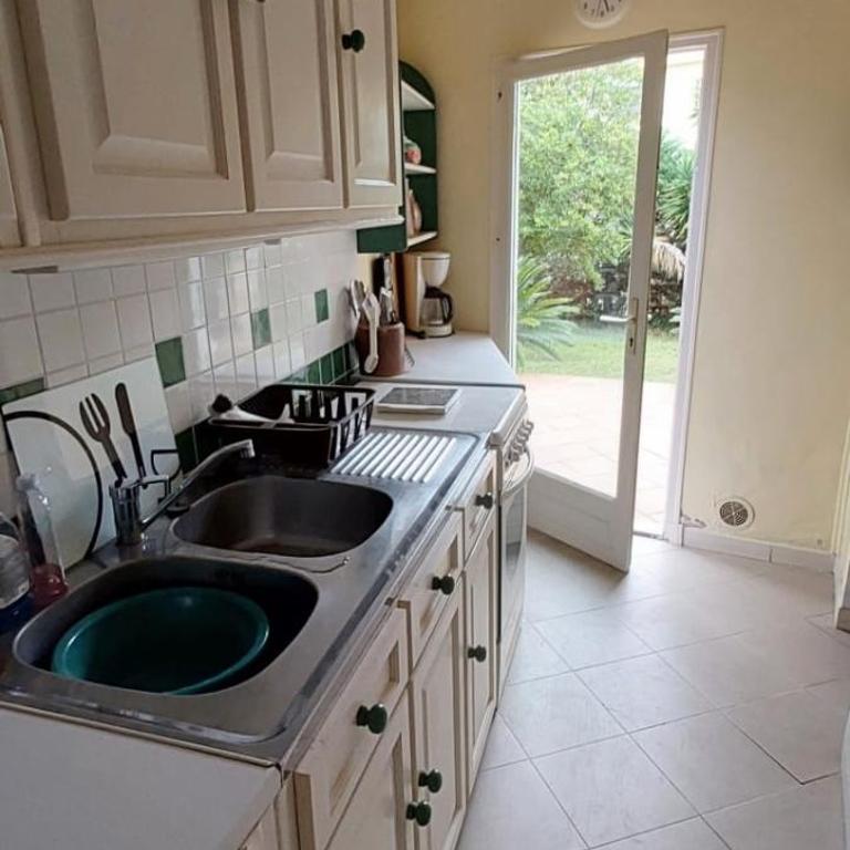 Maison avec jardin à 5 min du Port de Sanary - Maison de Vacances - 9