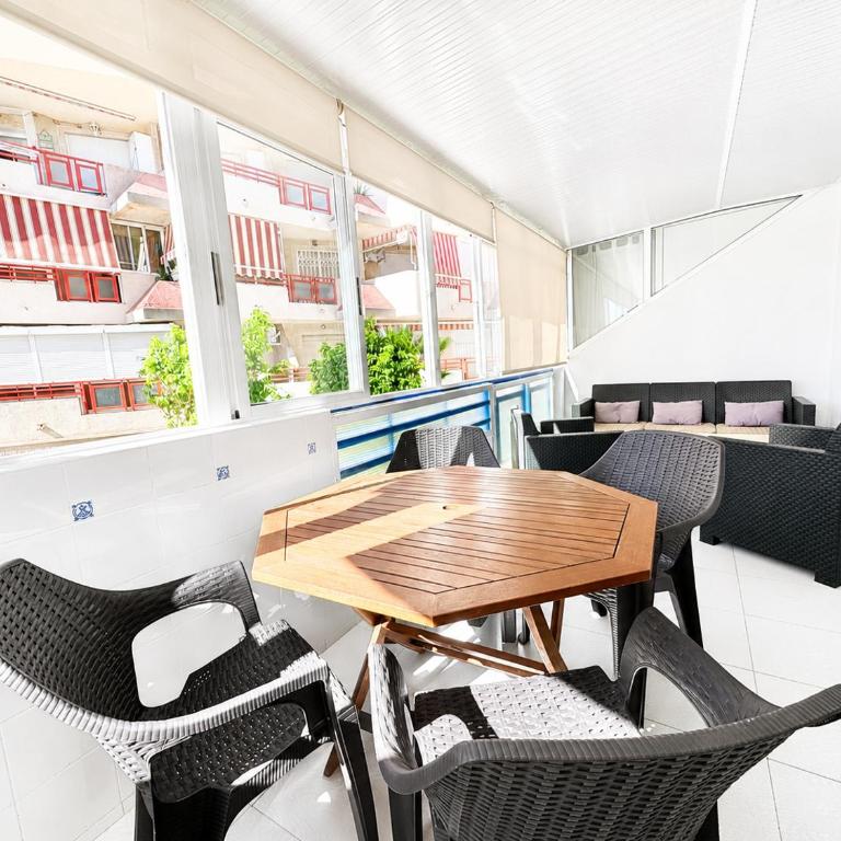 Avda Francia Edif Vistamar 2 Primero 4 - Apartamento de 2 dormitorios - 5