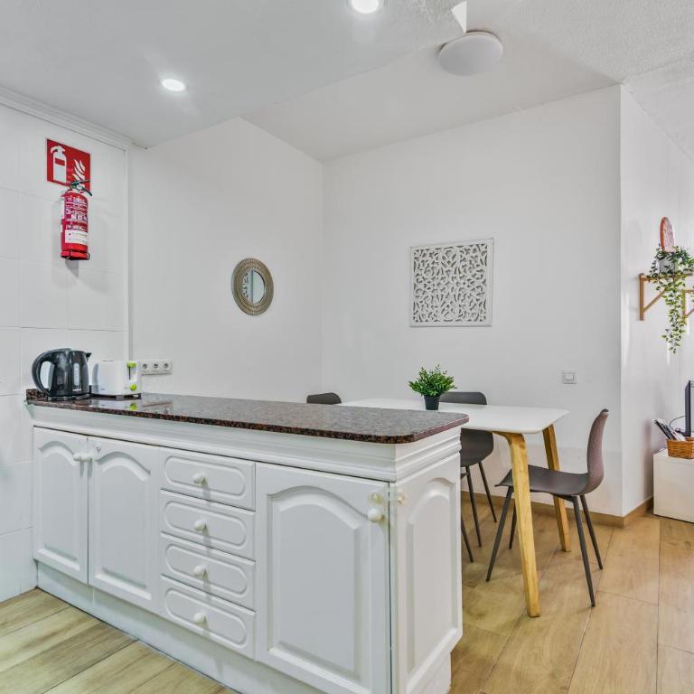 Home2Book Las Canteras Beach & City Stay - Appartement 1 Chambre - 13