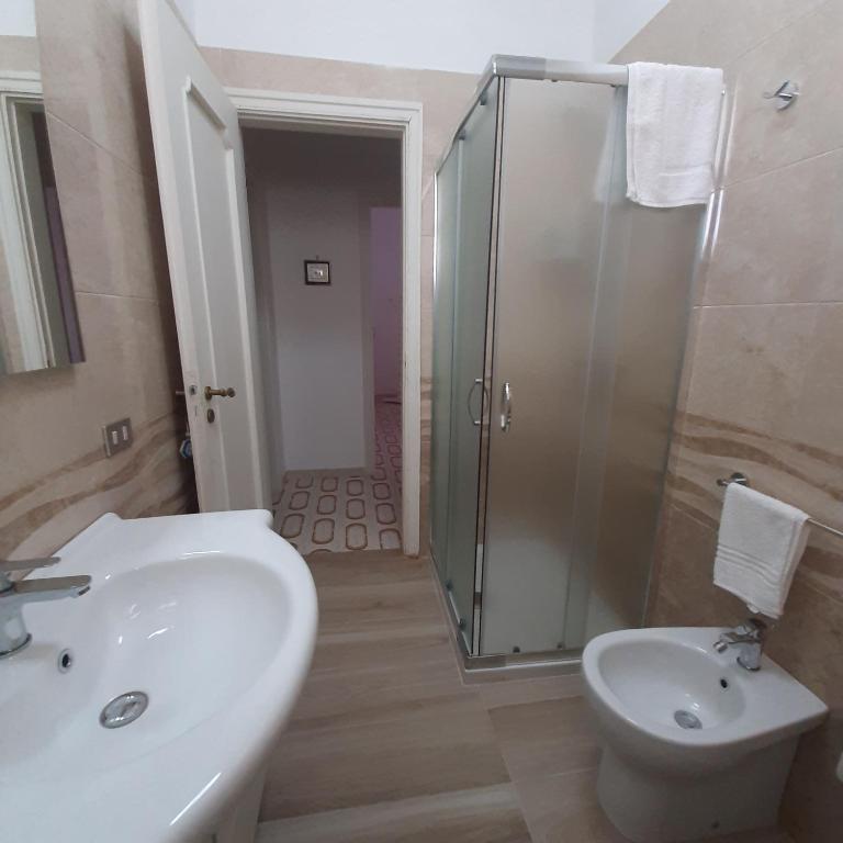 Villetta Elena - Two-Bedroom House - 19