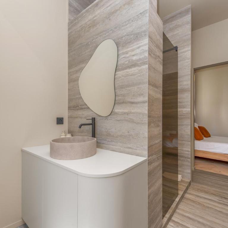 Élégant et spacieux 4 pièces, près de Monaco - HI - Appartement - 40