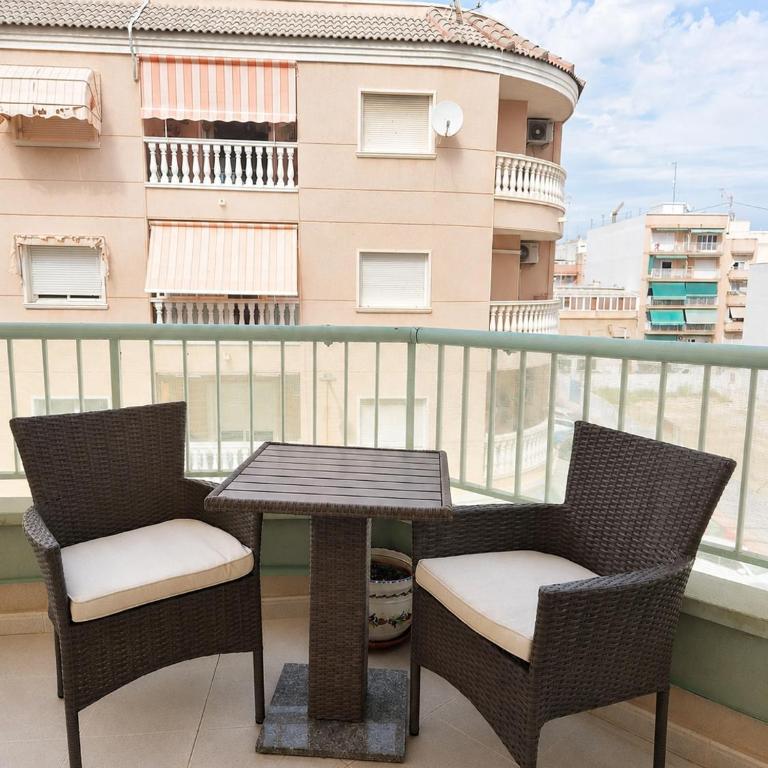 Piso Marina - Central Apartment in Santa Pola with Elevator & Balcony - Apartamento de 3 dormitorios - 10