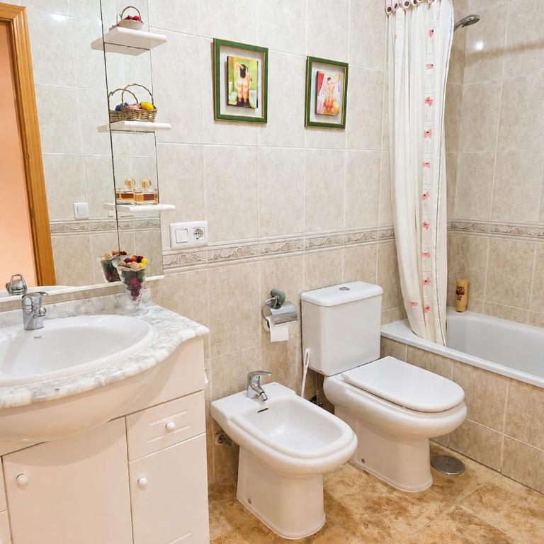 Piso Marina - Central Apartment in Santa Pola with Elevator & Balcony - Apartamento de 3 dormitorios - 13