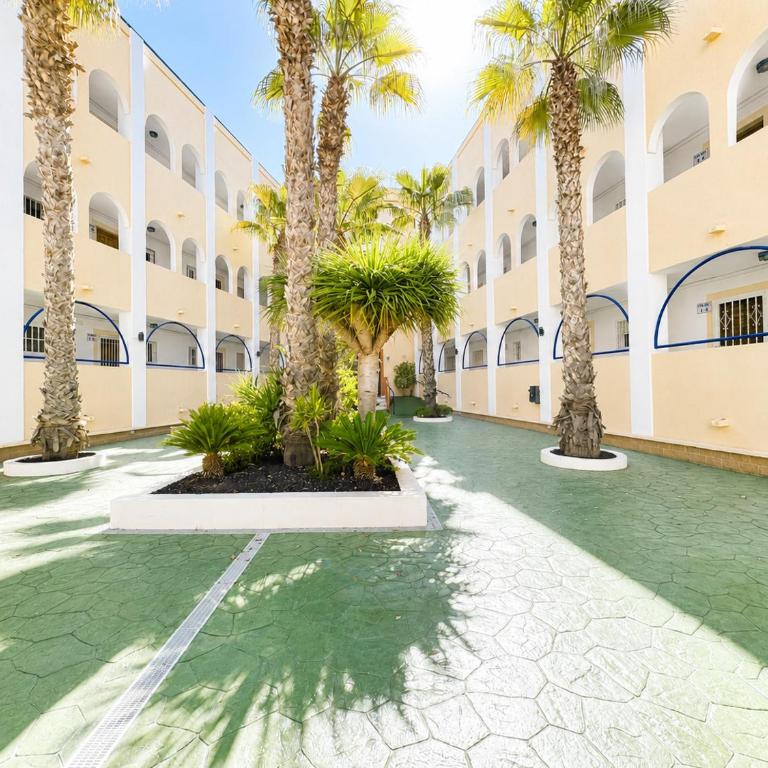 Avda Francia Edif Vistamar 2 Primero 4 - Apartamento de 2 dormitorios - 19