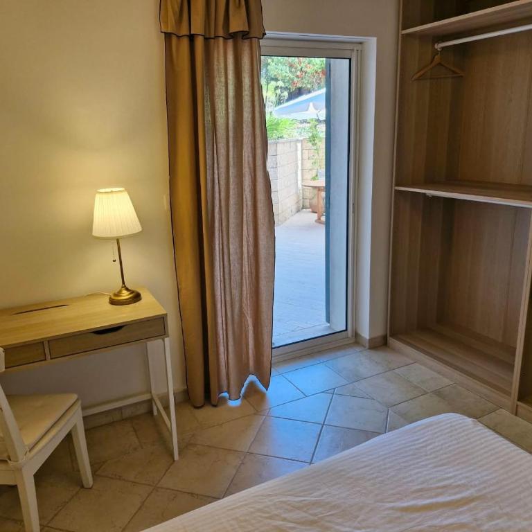Charming Independent Garden Floor, French Riviera - Villa 3 Chambres - 40