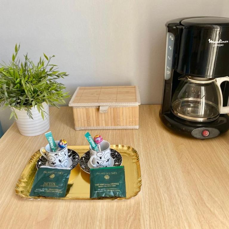 Mario - Superbe appartement en plein centre ville avec Wi-Fi et climatisation - Appartement 1 Chambre avec Balcon - Vue sur l'Eau - 6