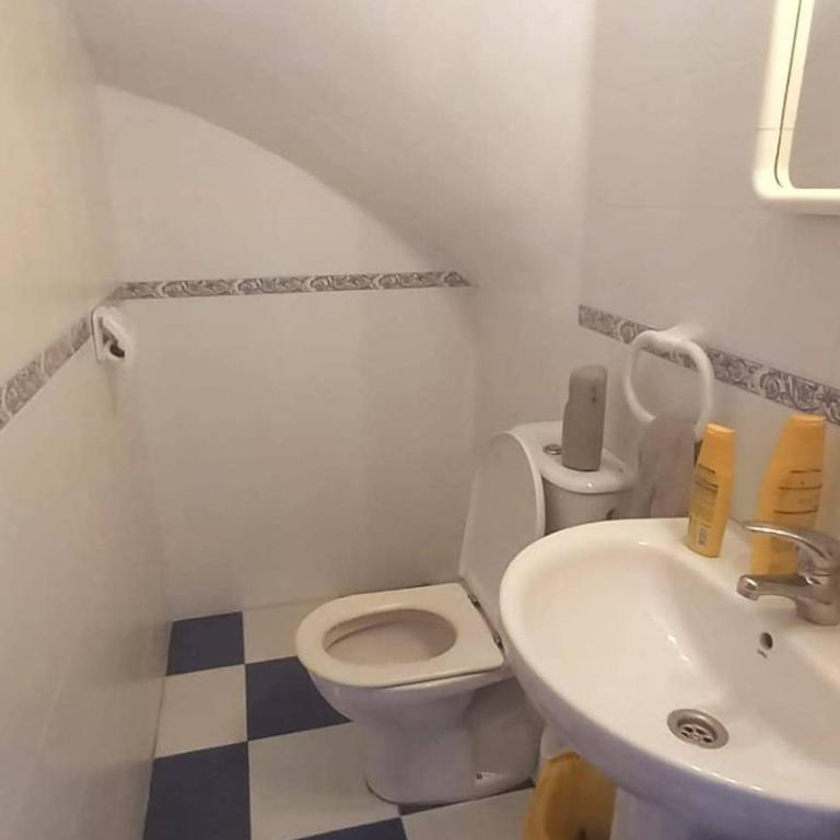  - Room #1715661601 - 4