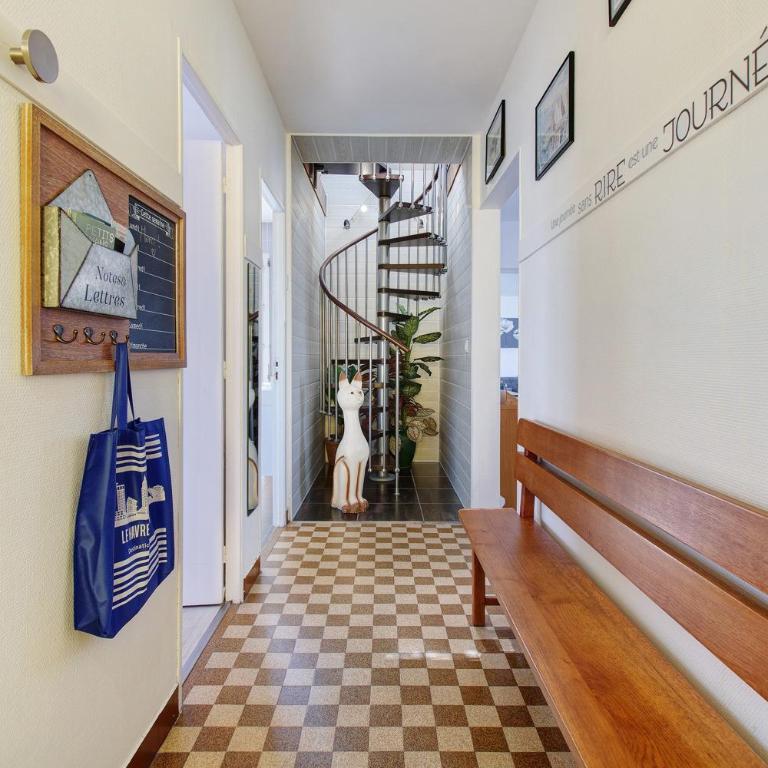 La Colombe - Superior Apartment with City View - 7
