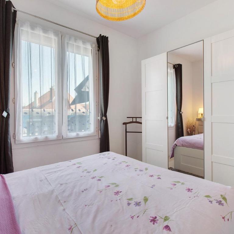 La Colombe - Superior Apartment with City View - 11