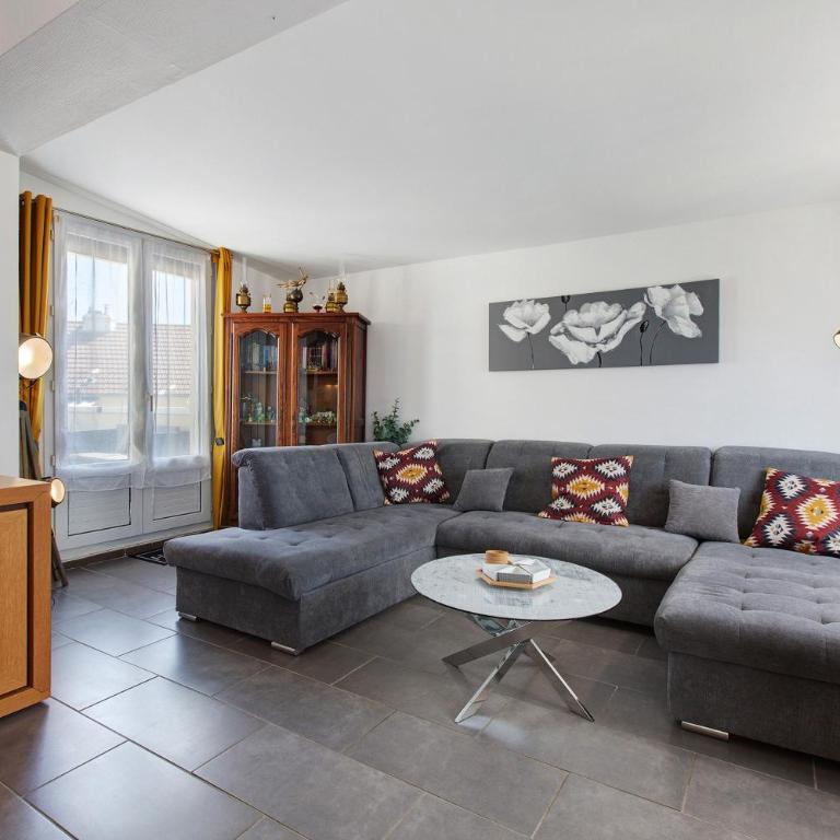 La Colombe - Superior Apartment with City View - 22