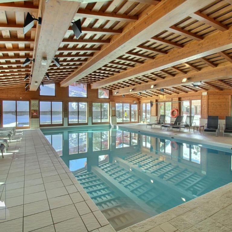 ARC 1950 - Appartement 8 personnes Duplex Cheminée - ski aux pieds - Sauna, Hammam, Jacuzzi, Piscine - Appartamento Premium con 3 Camere da Letto - 21