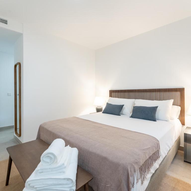  - Apartamento de 2 dormitorios con vistas al jardín - 5