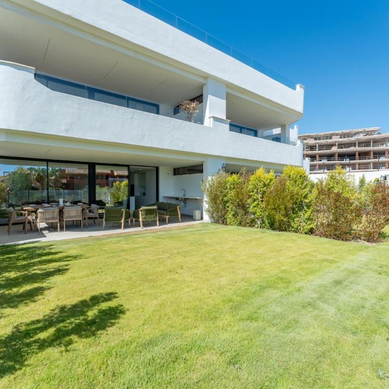  - Apartamento de 2 dormitorios con vistas al jardín - 7