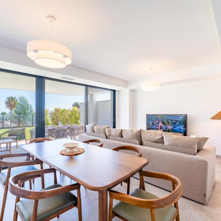  - Apartamento de 2 dormitorios con vistas al jardín - 21