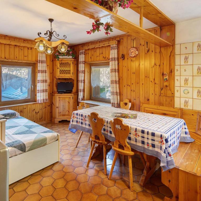 Appartamento Mirella - Appartamento Deluxe con 2 Camere da Letto e Balcone - 2