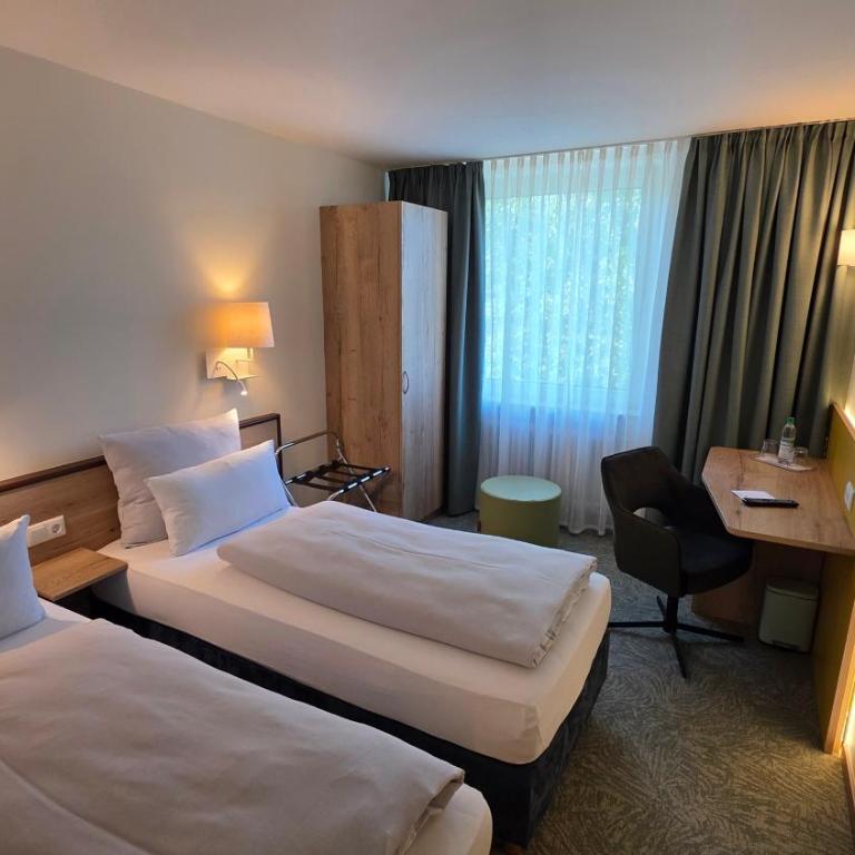 myMINGA13 - Hotel & serviced Apartments - Großes Doppelzimmer - 1