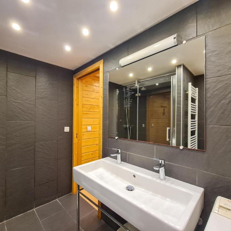 Résidence Hameau - Chalet lumineux · Poêle à bois · WIFI gratuit et illimité · Garage MAE-7353 - Chalet - 17