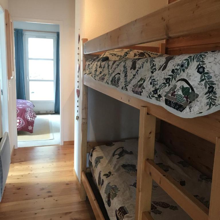 Résidence Chateaux De Crans - Appartement confortable · Balcon MAE-7375 - Appartement - 7