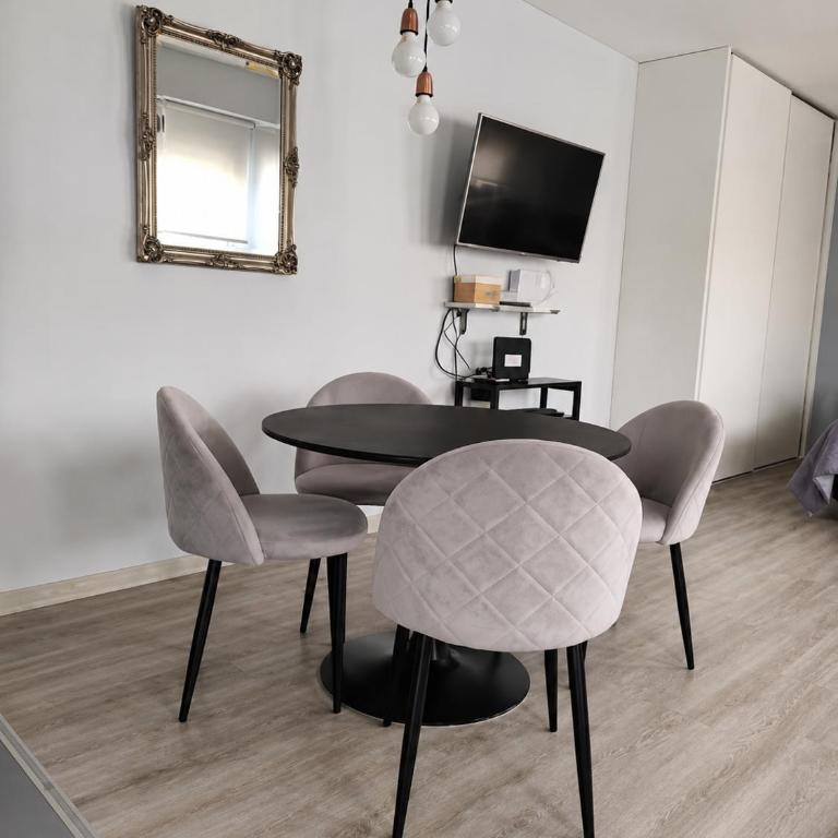 Encantador departamento premium a estrenar con piscina y gym - Apartamento Estudio - 1 cama doble - 10