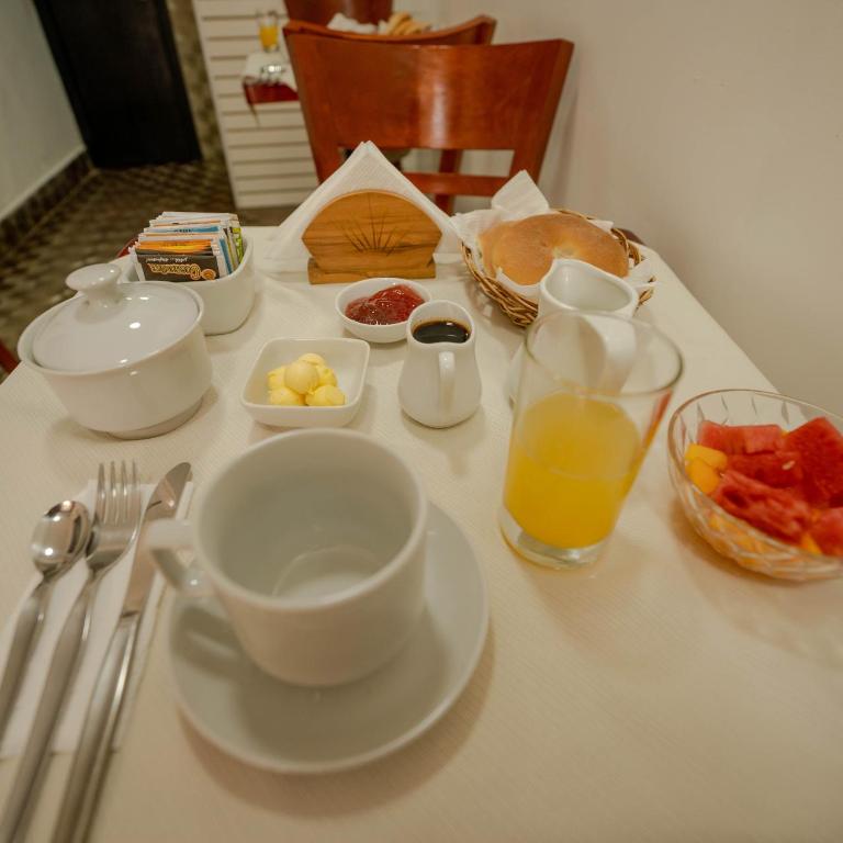 DANNA INN - Twin Room - 4