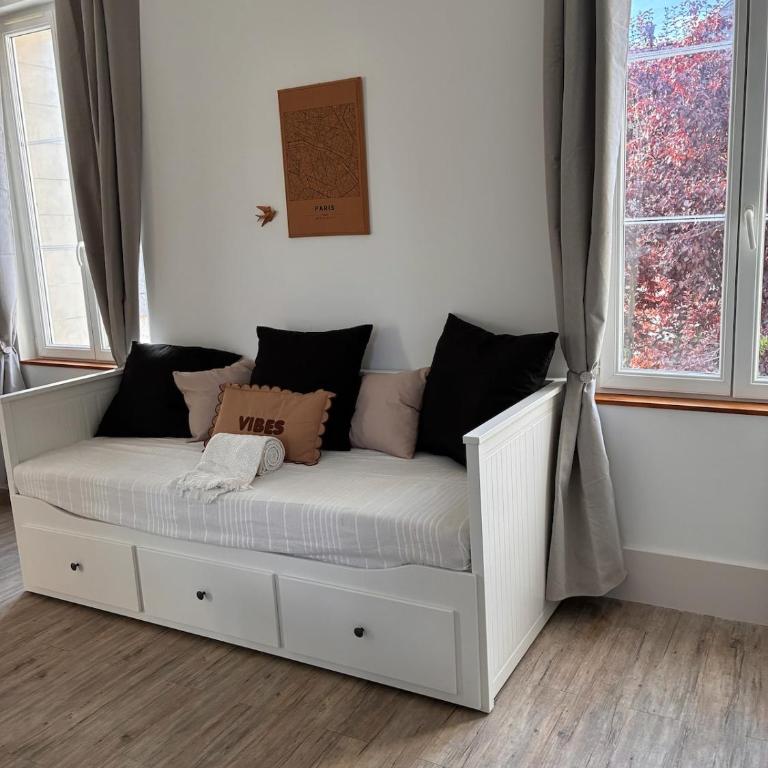 Vue château, Centre à pied, bord de Loire, Maison Commire - Appartement 1 Chambre - 18