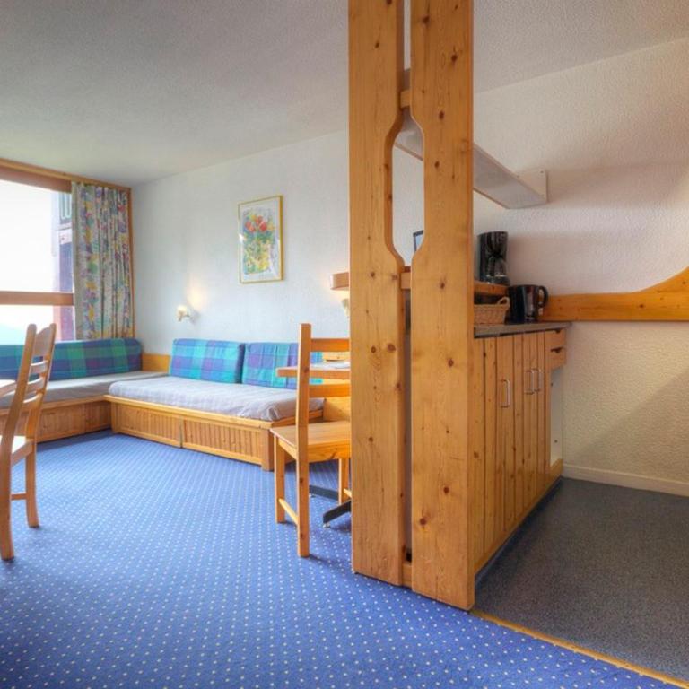 Appartement 5 pers. - Ski aux pieds avec balcon et Wifi - Appartement 1 Chambre - 17