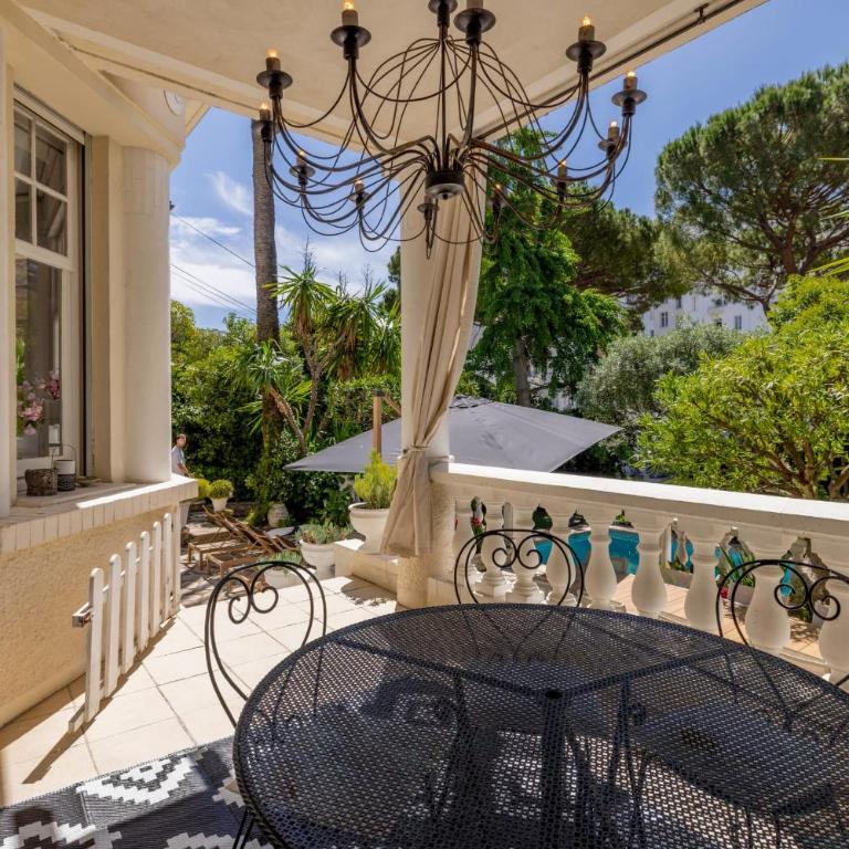 Cannes Luxury Rental - Belle epoque villa à louer proche centre Cannes - Maison de Vacances - 49