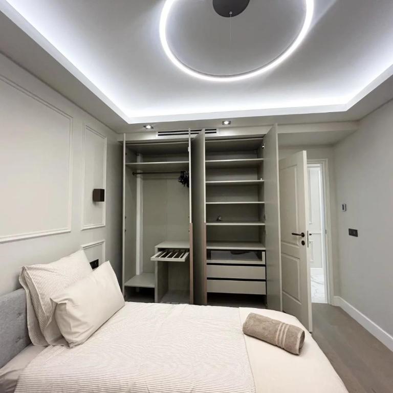 3P Luxe Carré d'Or Terrasse 30 mètres carrés Zone Piétonne Plage à Pied - Appartement 2 Chambres - 38