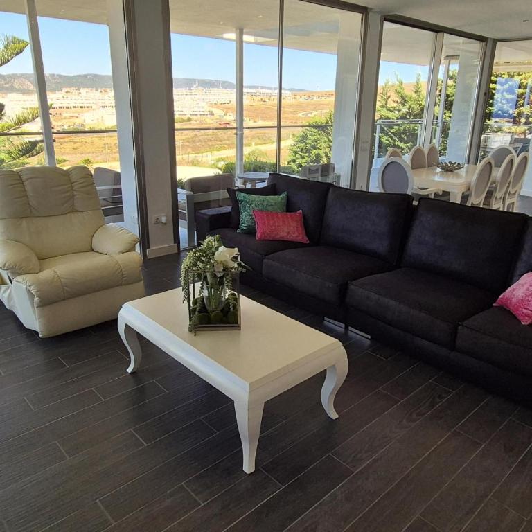 REF . 12 VILLA PAZ - Casa - 46
