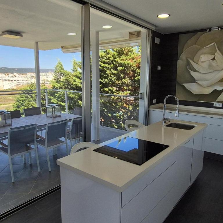 REF . 12 VILLA PAZ - Casa - 48