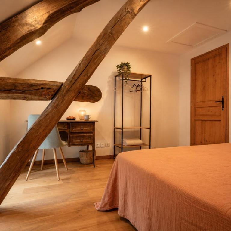Superbe maison en pierre - Habitación Doble con vistas al parque - 3