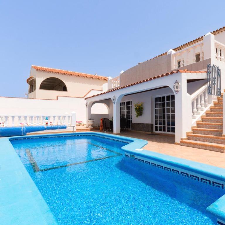 Beautiful 3 Bedroom Holiday Villa - Villa de 3 dormitorios - 2