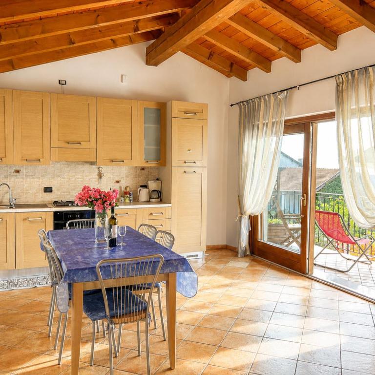 Leonardo Panorama-Ferienwohnung (OG) - Appartamento con Vista Lago - 5