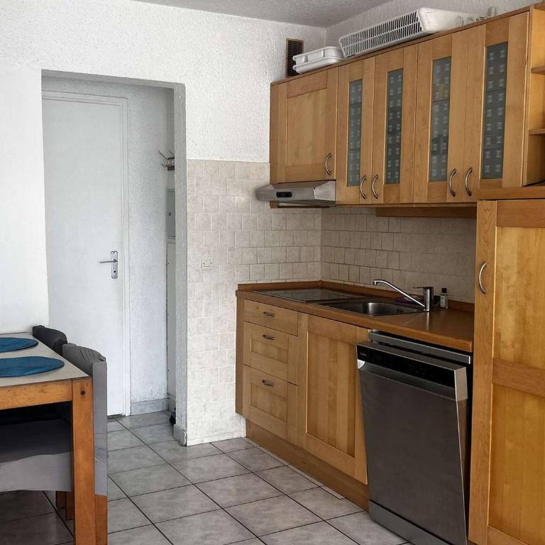 Appartement T2 avec Terrasse et Piscine, Parking Privé, Espace Aquatique - Le Barcarès - FR-1-195-22 - Apartamento (4 adultos) - 17