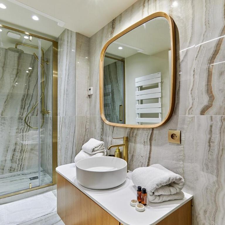 Apartment Le Marais place des Vosges by Studio prestige - Appartement - 9