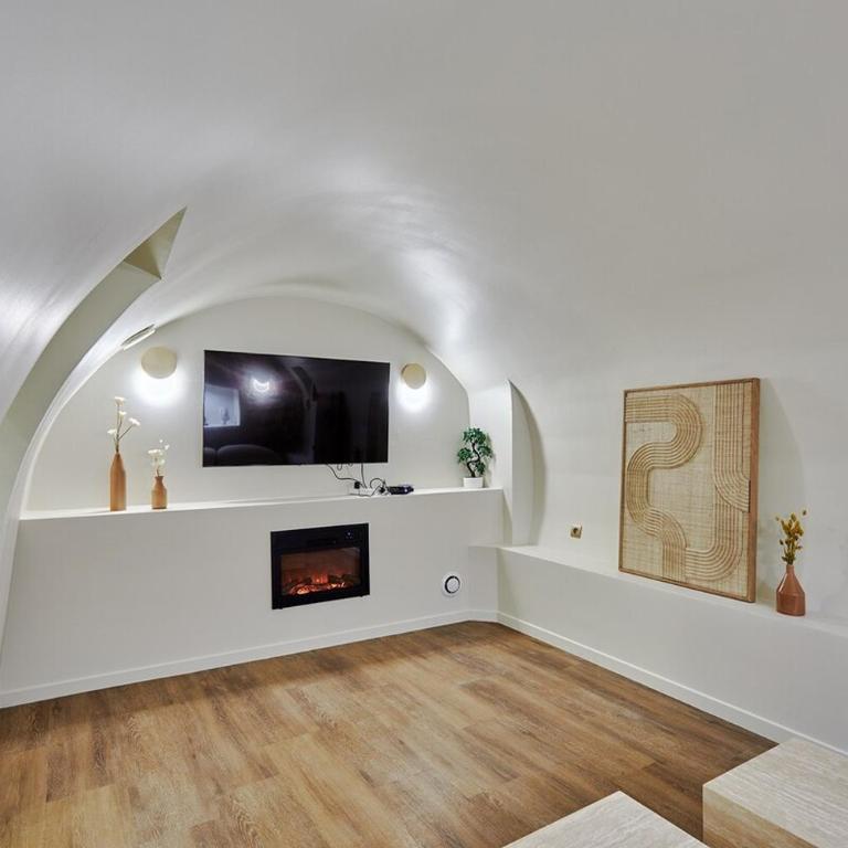Apartment Le Marais place des Vosges by Studio prestige - Appartement - 23