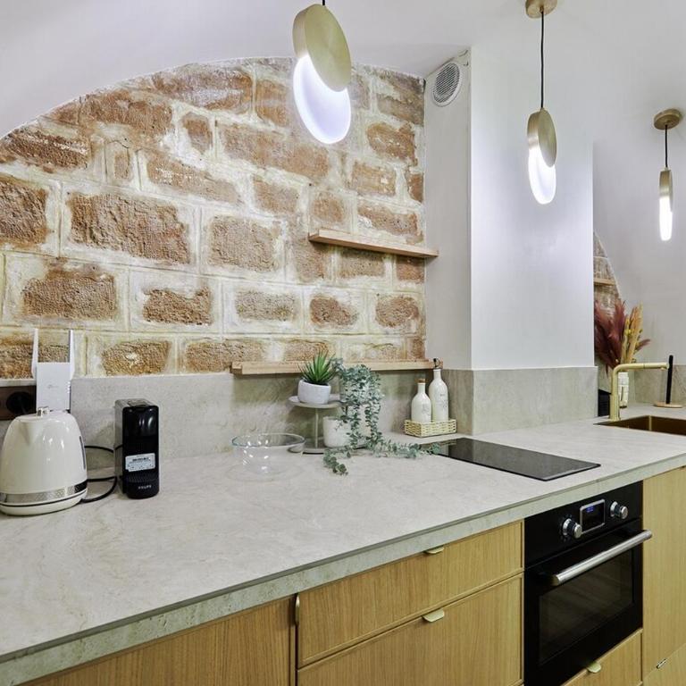 Apartment Le Marais place des Vosges by Studio prestige - Appartement - 25