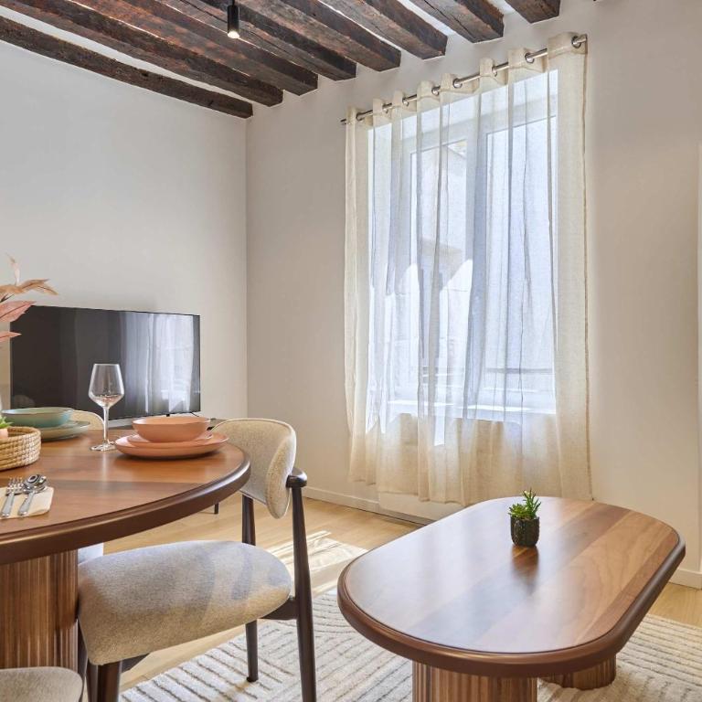 Charming apartment in Le Marais Center of Paris - Appartement - 7