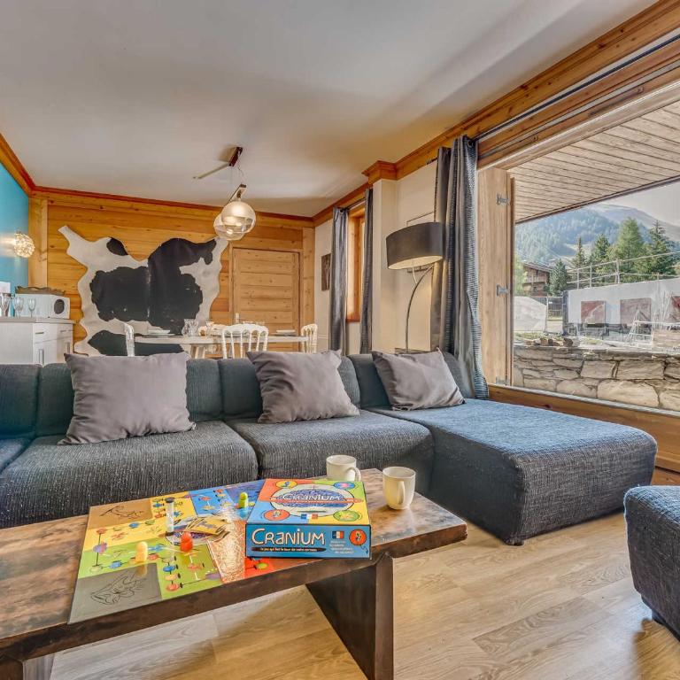 Élégant 4 pièces avec terrasse plein Sud, cheminée, parking couvert, au centre proche pistes et commodités - Apartamento de 3 dormitorios - 8