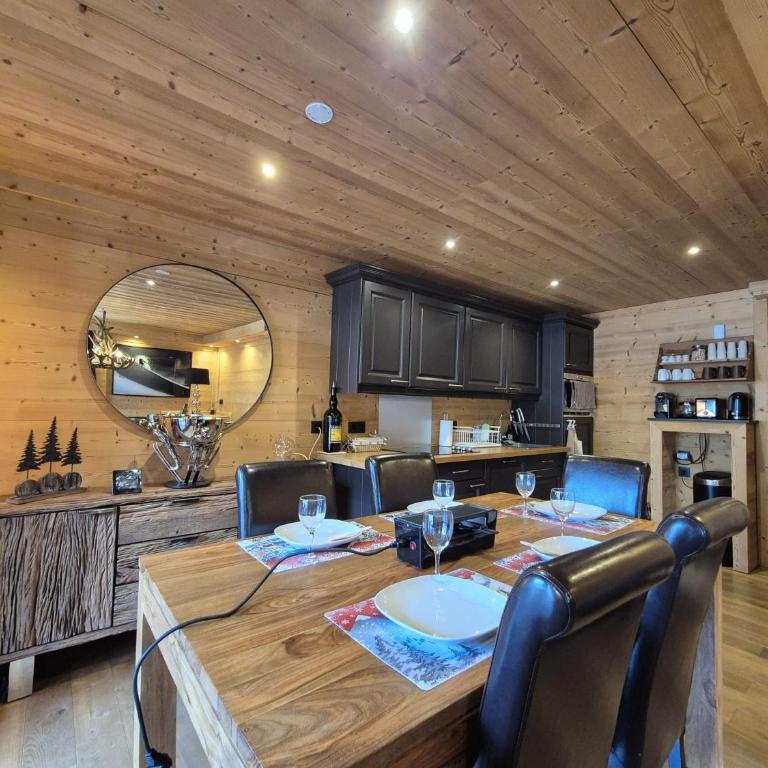 Apartment for 5 people - Sainte Foy Station - Appartement - 5