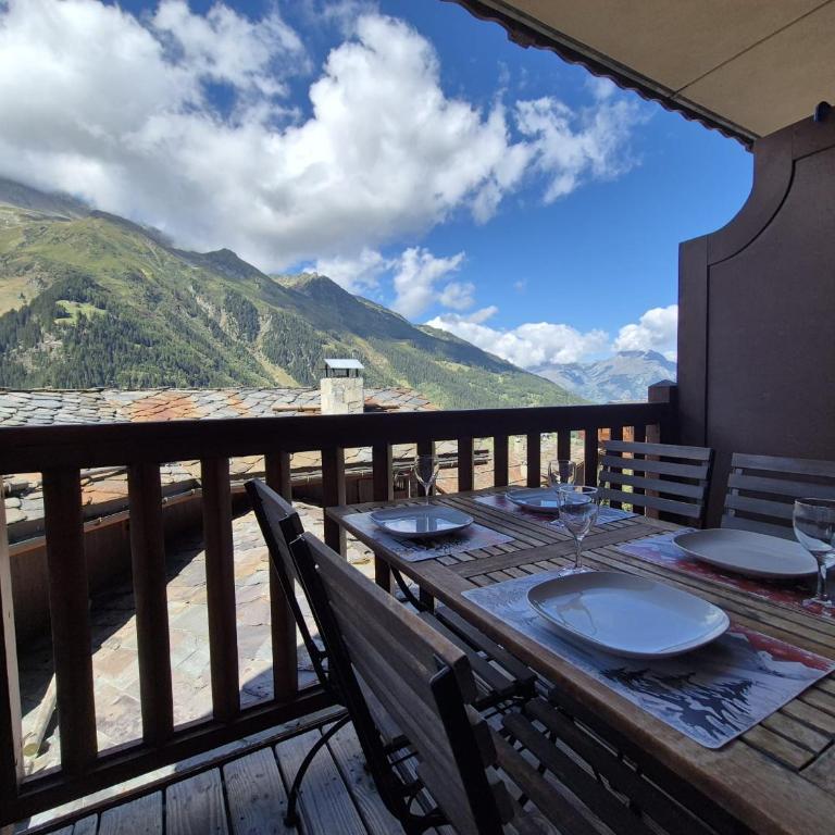 Apartment for 5 people - Sainte Foy Station - Appartement - 2