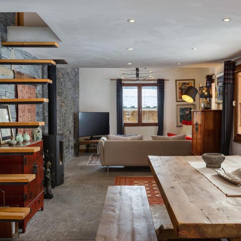 Chalet Fleur de Lys - Chalet 4BR Wood Stove , Home Cinema , Parental Suite - By Cozee Rentals - Chalet - 7
